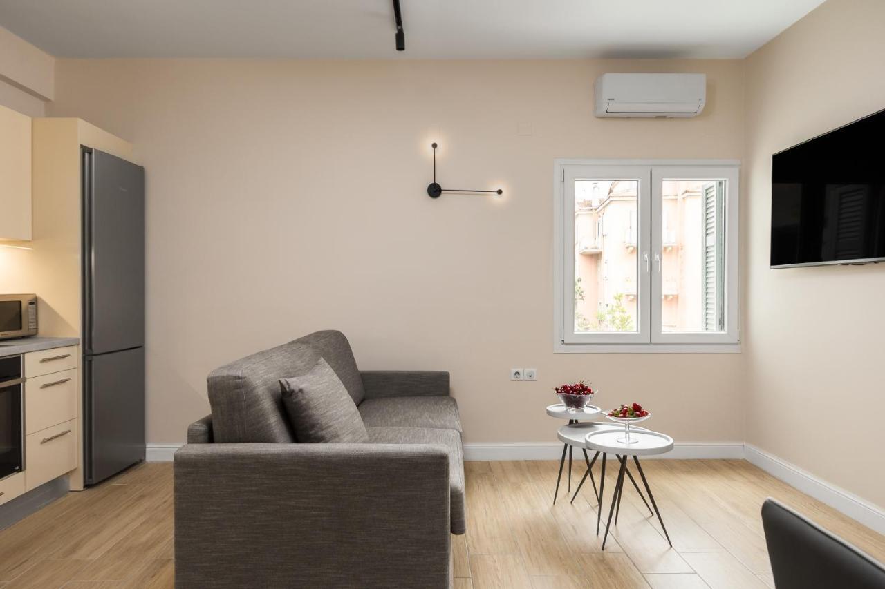 Corfu  Villa2Be Family & Executive Suites מראה חיצוני תמונה